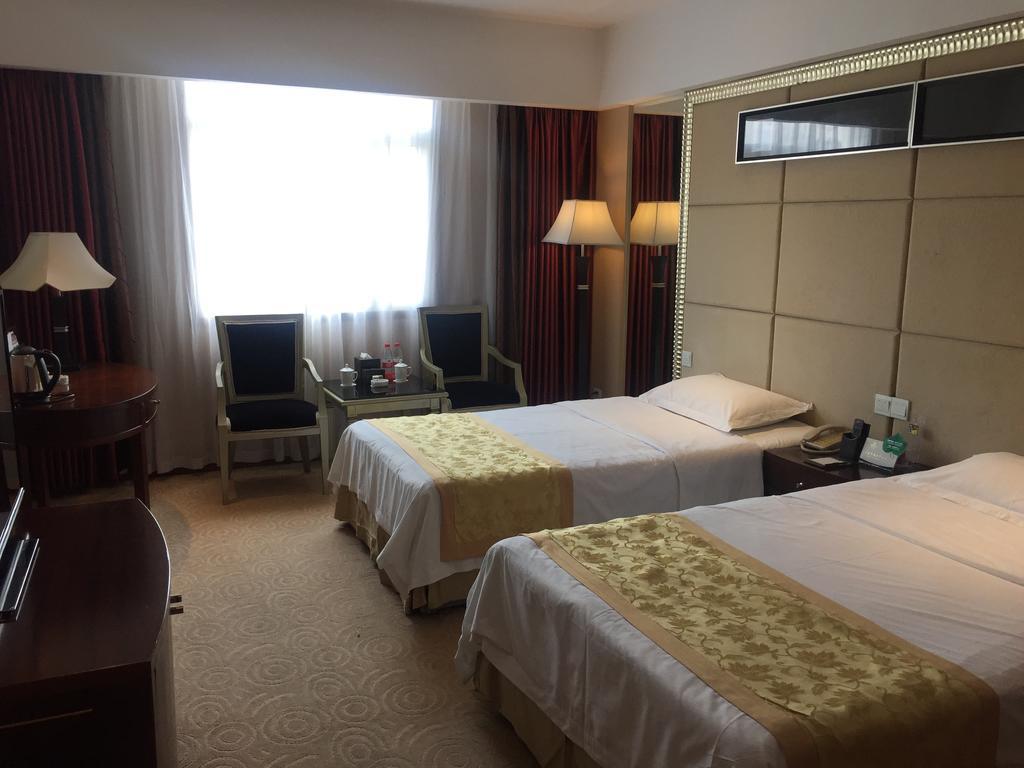 Yunheng Hotel Neijiang 외부 사진