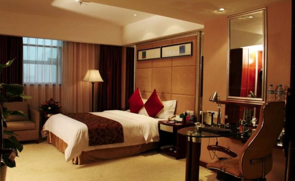 Yunheng Hotel Neijiang 외부 사진